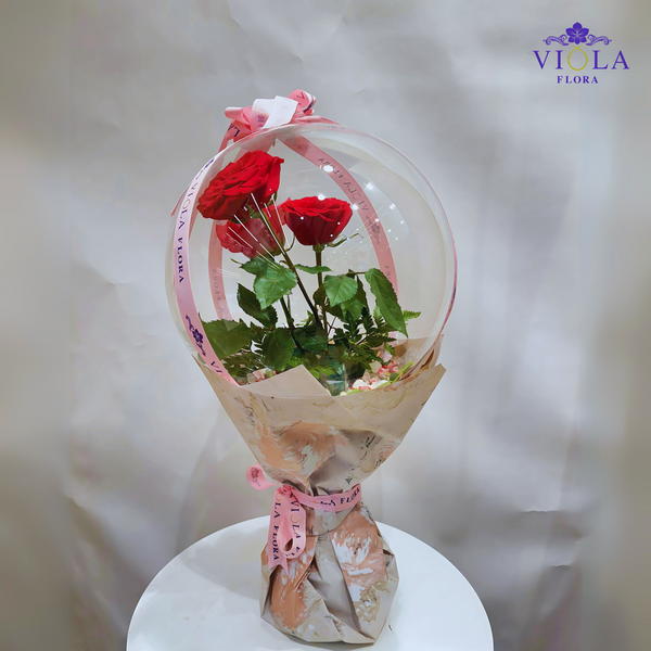 Velvet Rose Globe