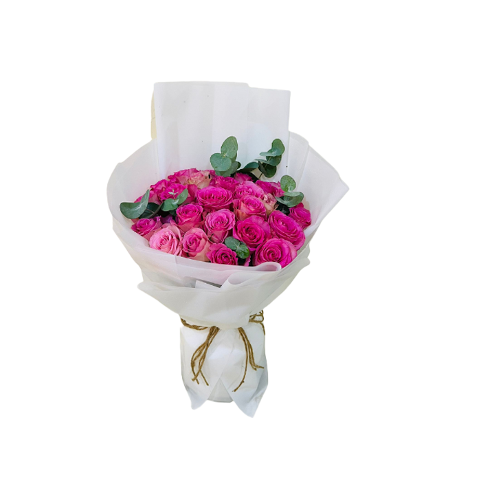 Fuchsia-Roses-bouquet-in-qatar