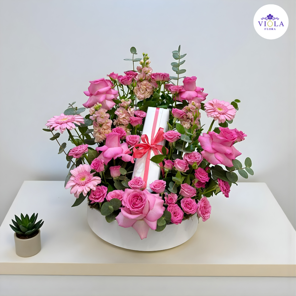 Pink Delight Arrangement تنسيق ”البهجة الوردية“