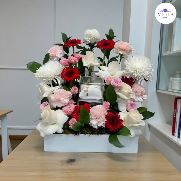 Elegant Gift Bloom Box صندوق هدايا أنيق