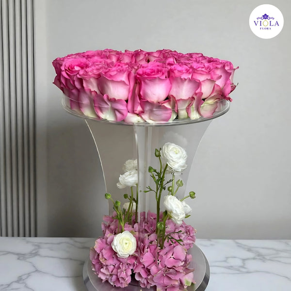Blush Elegance Arrangement تنسيق ”أناقة أحمر الخدود“