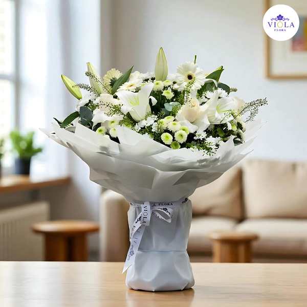 White Grace Bouquet باقة وايت جريس