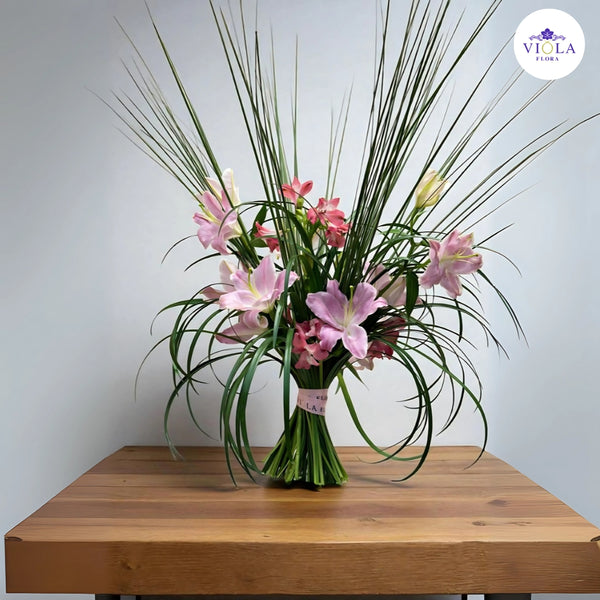 Pink Serenity Bouquet باقة الهدوء الوردي